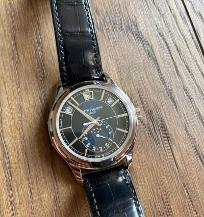 Patek Philippe Annual Calendar 5205g-013 Wei Gold