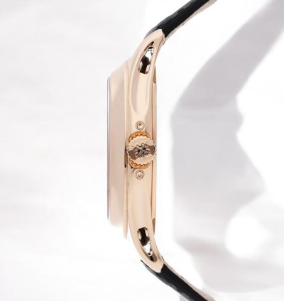 Patek Philippe Annual Calendar 5205r Silver Dial 18k Rose Gold