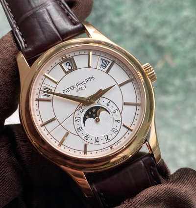 Patek Philippe Annual Calendar 5205r-001