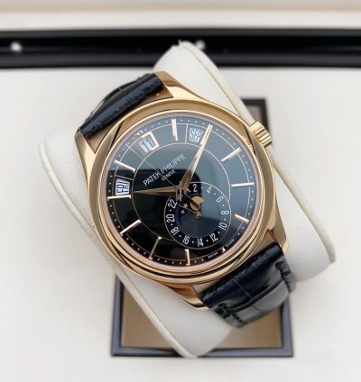 Patek Philippe Annual Calendar 5205r-010