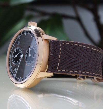 Patek Philippe Annual Calendar 5235 50r-001