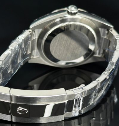 Rolex Sky-dweller Green Dial Oyster Bracelet 2024