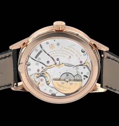 Patek Philippe Annual Calendar 5235r Regulator 18k Rose Gold 2022