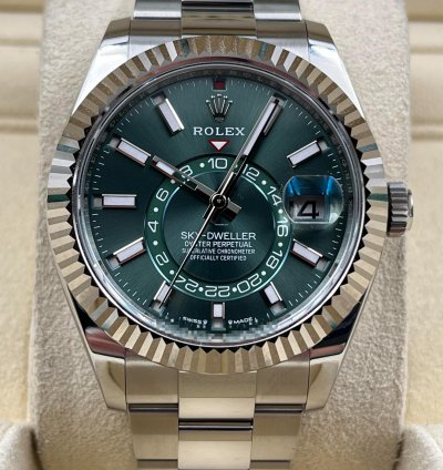 Rolex Sky-dweller Green Dial Oyster Bracelet 336934 Unworn 2025