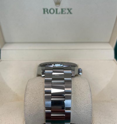 Rolex Sky-dweller Green Dial Oyster Unworn