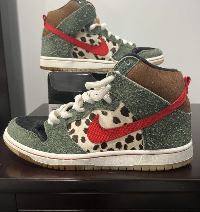 Dog Walkers Sb Dunk