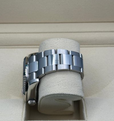 Rolex Sky-dweller Green Oyster