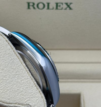 Rolex Sky-dweller Green Oyster