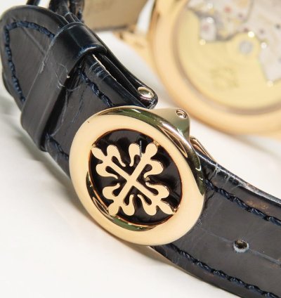 Patek Philippe Annual Calendar 5396r-015 Automatic Very Good