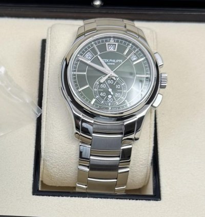 Patek Philippe Annual Calendar Chronograph 2023 Mint Green Dial Steel On Bracelet Annual Calendar Complications