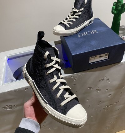 Bnwt Dior B23 Kumo Sneaker