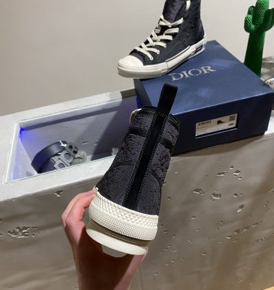 Bnwt Dior B23 Kumo Sneaker