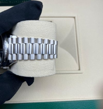 Rolex Day-date 128236a Ice Blue