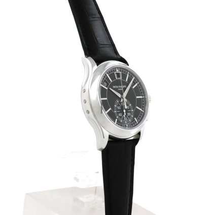 Patek Philippe Annual Calendar Chronograph 5905p-010