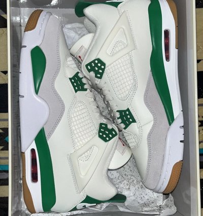 Jordan 4 Sb Pine Green