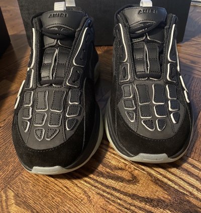 Bone Runner