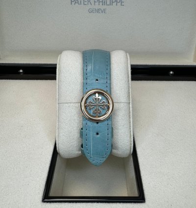 Patek Philippe Annual Calendar Chronograph 5905r-001