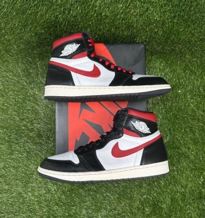 Air Jordan 1 High Gym Red