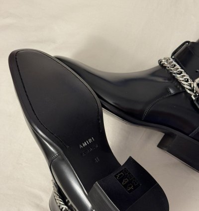 Brand New Buckle Chain Shine Leather Boots