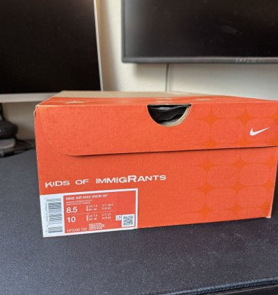Kids Of Immigrants Nike Sndr Sp Sz 8 5