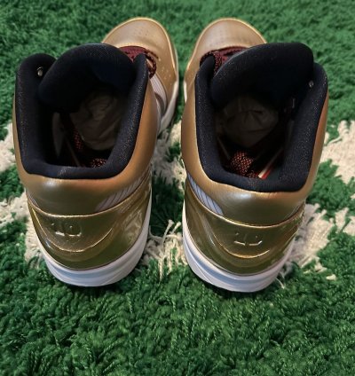 Kobe 4 Iv Protro Gold Medal 11