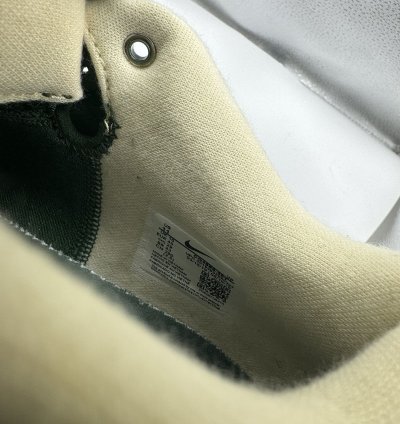 Kobe 4 Iv Undefeated Bucks Size 11