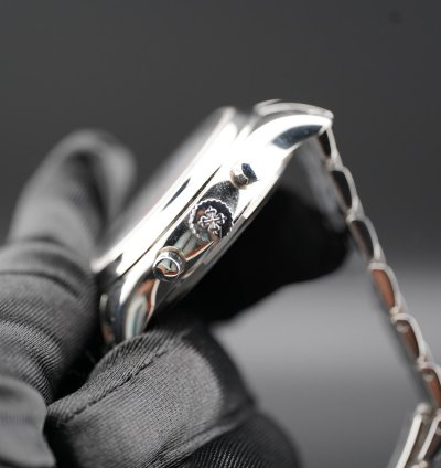Patek Philippe Annual Calendar Chronograph 5960 1a-001