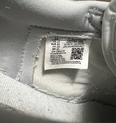 Air Jordan 1 Low Neutral Grey