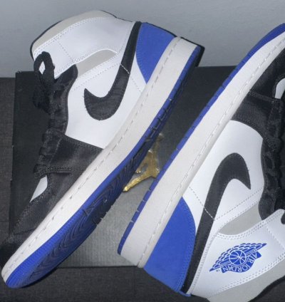 Air Jordan 1 Mid Se