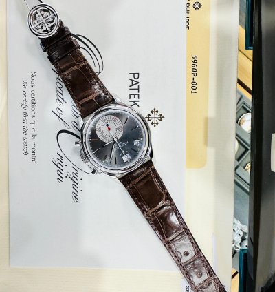 Patek Philippe Annual Calendar Chronograph 5960p Platinum Grey Dial 40mm Auto Watch Box Paper