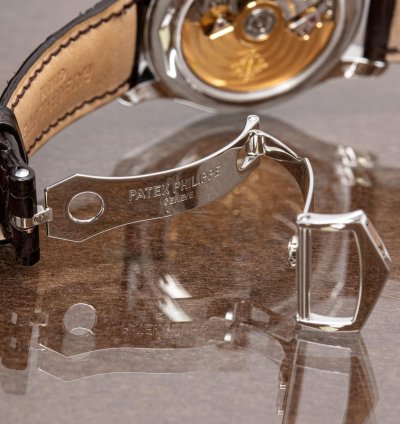 Patek Philippe Annual Calendar Chronograph 5960p-001