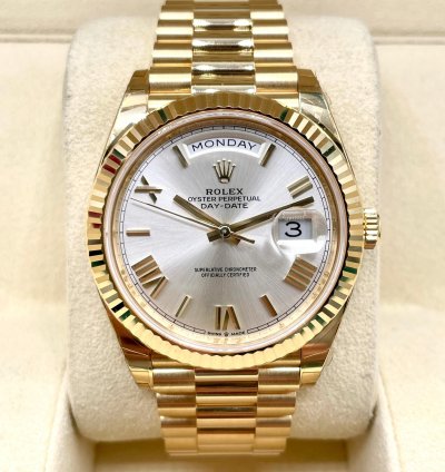 Rolex Day-date 40 Yellowgold 18kt Silver Dial Box Papers 2021 New Fully Stickers With Qr Code