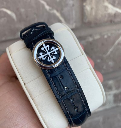Patek Philippe Annual Calendar Chronograph 5960p-015 Blue Annual Calendar Chronograph