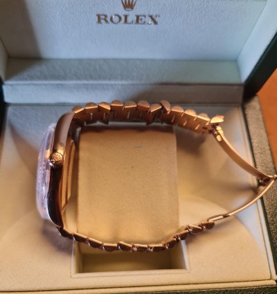 Rolex Day-date Ii 41 Mm Rose Gold Full Set Unworn