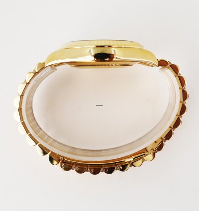 Rolex Day-date Ii 41mm Fluted Bezel Yellow Gold Black Roman Dial Presidential 218238