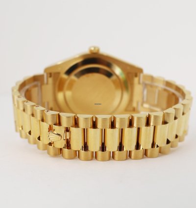 Rolex Day-date Ii 41mm Fluted Bezel Yellow Gold Black Roman Dial Presidential 218238