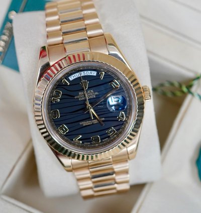 Rolex Day-date Ii Black Wave Dial