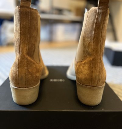 Chelsea Crepe Sole Boot
