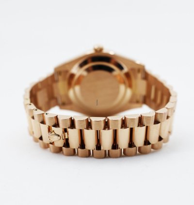 Rolex Day-date Ii Presidential 41mm Rose Gold Pink Roman Dial Presidential Bracelet 218235