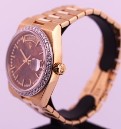 Rolex Day-date Oysterquartz Factory Platinum Diamond Bezel