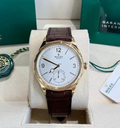 Rolex 1908 Yellow Gold White Dial Full Set 2024