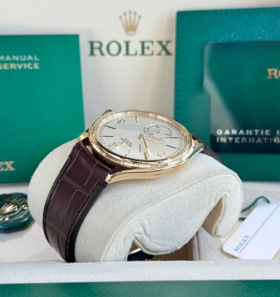 Rolex 1908 Yellow Gold White Dial Full Set 2024