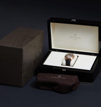 Patek Philippe Annual Calendar Chronograph Chrono 5960r-001 - Rose Gold - Box Papers - 24-month Warranty - 2009