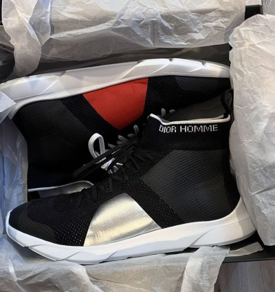Christian Dior High Top Sneaker