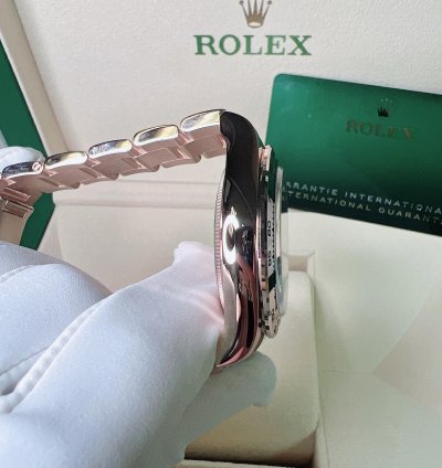 Rolex Daytona 2025 New Daytona Everose Gold Black Diamond