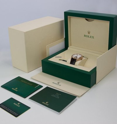 Rolex Cellini Moonphase 18kt Rose Gold 50535