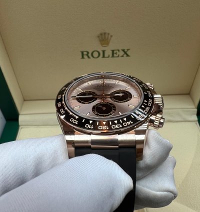 Rolex Daytona 2025 New Daytona Everose Gold Sundust Oysterflex