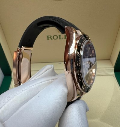 Rolex Daytona 2025 New Daytona Everose Gold Sundust Oysterflex