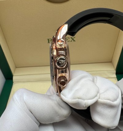 Rolex Daytona 2025 New Daytona Everose Gold Sundust Oysterflex
