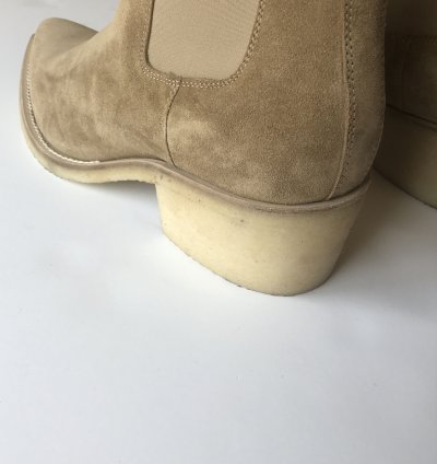 Crepe Suede Point-toe Chelsea Boots